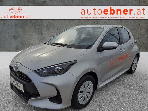 Toyota Yaris 1,0 VVT-i Active bei Autohaus Ebner in 