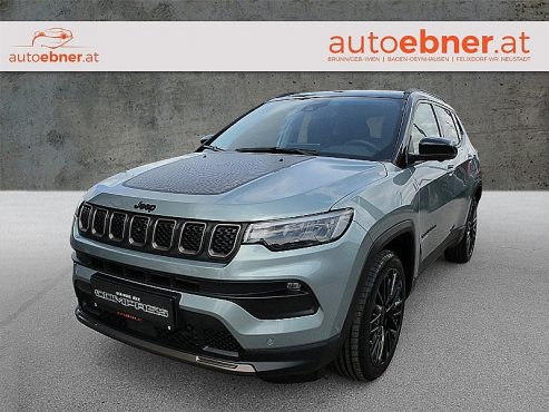 Jeep Compass 1.5 Multiair Upland T4 FWD DCT7 e-Hybrid bei Autohaus Ebner in 