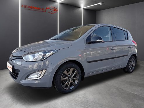 Hyundai i20 1,25i Life Go bei Autohaus Ebner in 
