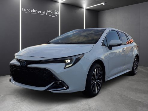 Toyota Corolla 1,8 Hybrid Touring Sports Active Drive bei Autohaus Ebner in 