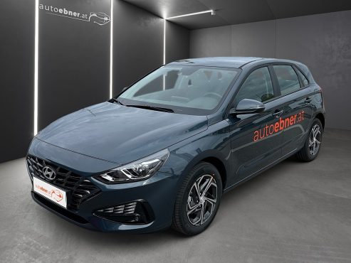 Hyundai i30 1,5 DPI GO bei Autohaus Ebner in 