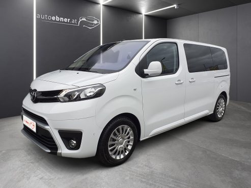 Toyota Proace Verso 2,0 D-4D 150 Medium Family bei Autohaus Ebner in 